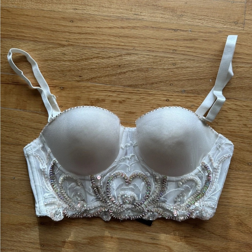 Bebe White Embroidered Bra